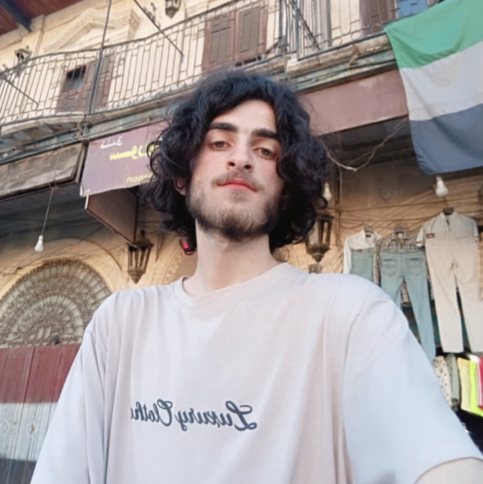 محمود تادفي